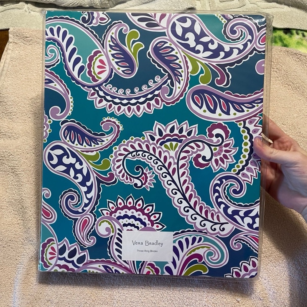 NWT Vera Bradley Waikki Paisley Three Ring Binder